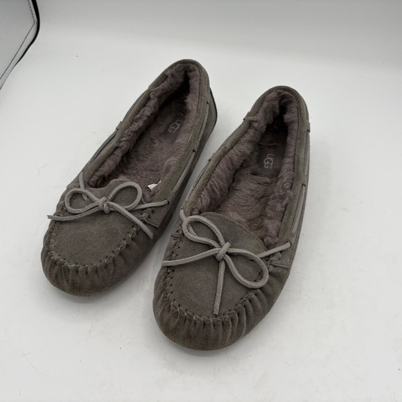 UGG Women's Bella II UGG Size 9 Slipper Moccasin Charcoal Grey Fur S/N 1125912 - Picture 1 of 12